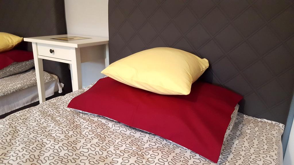 Apartament Centrum Rynek Poznan Bagian luar foto